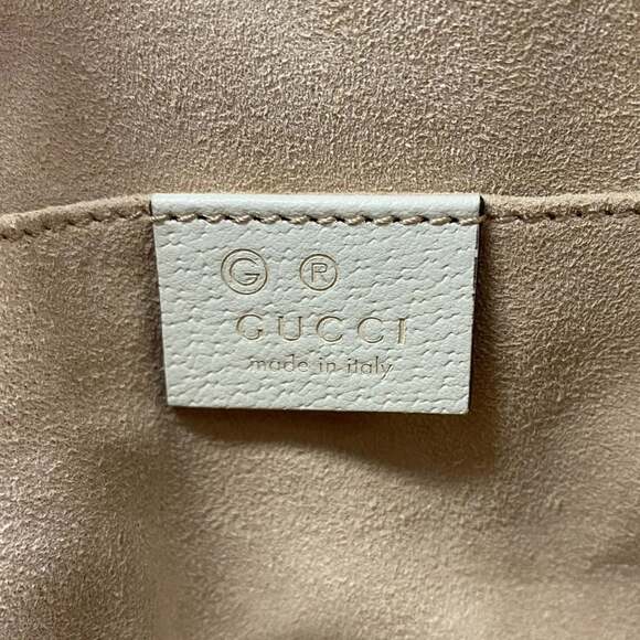 GUCCI White Leather Shoulder Bag - Picture 5 of 11